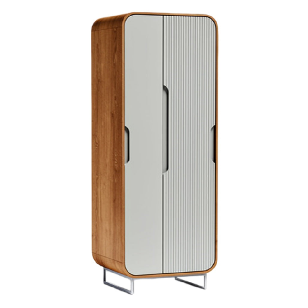 "Moderne Houten Kast met Gestreepte Deuren en Aluminium Voet"