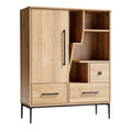 "Moderne houten kast met open planken en lades"